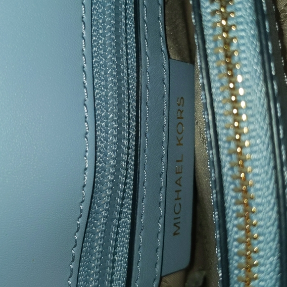 Michael kors navy/white leather shoulder bag - Picture 8 of 10